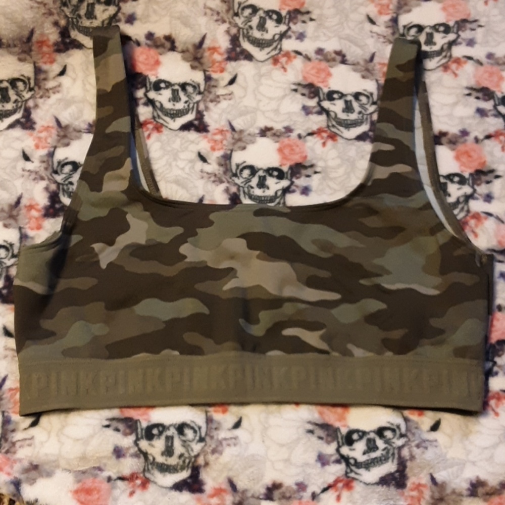 Sports bra